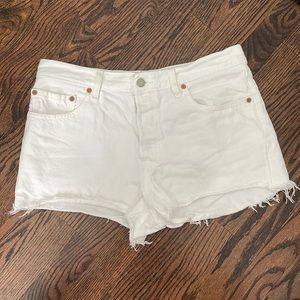 Levi 501 Cut Off Shorts Size 29